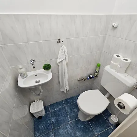 Zoli Apartmanok-timi Koelcsey 34-36 Appartement