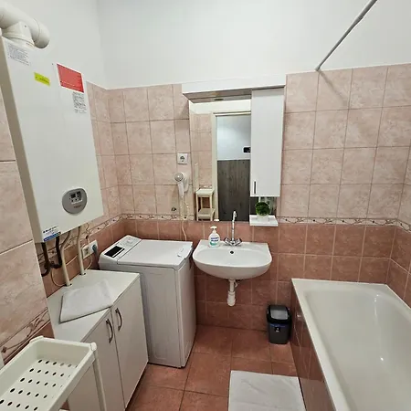Zoli Apartmanok-timi Koelcsey 34-36 Appartement Hajdúszoboszló