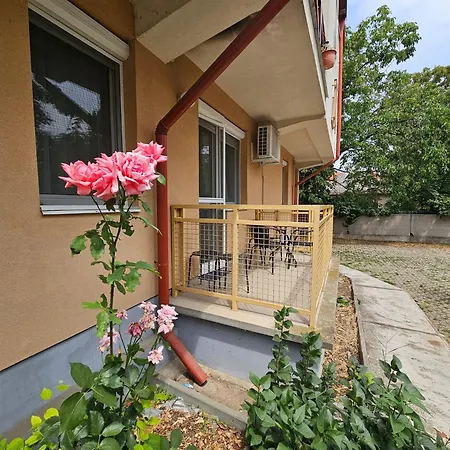 Zoli Apartmanok-timi Koelcsey 34-36 Appartement Hajdúszoboszló