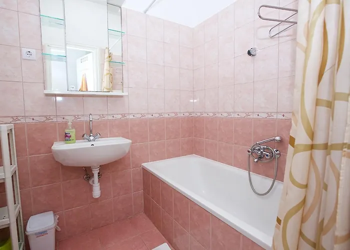 Zoli Apartmanok-timi Koelcsey 34-36 * Hajdúszoboszló