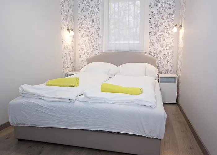 דירה Zoli Apartmanok-timi Koelcsey 34-36 *