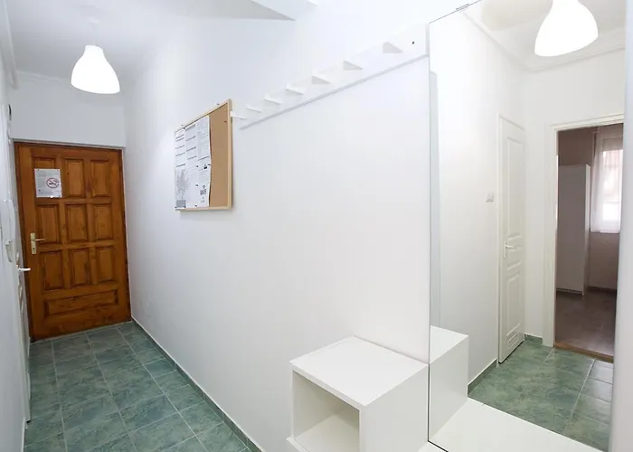 Zoli Apartmanok-timi Koelcsey 34-36 Hajdúszoboszló